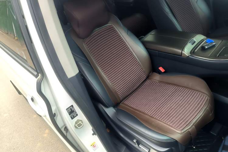 Used GAC Trumpchi M8 2021 Master Series 390T Ultimate Edition Right Front Seat