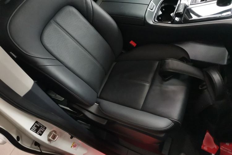Used GAC Trumpchi M8 2021 Lingxiu Series 390T Deluxe Edition Right Front Seat