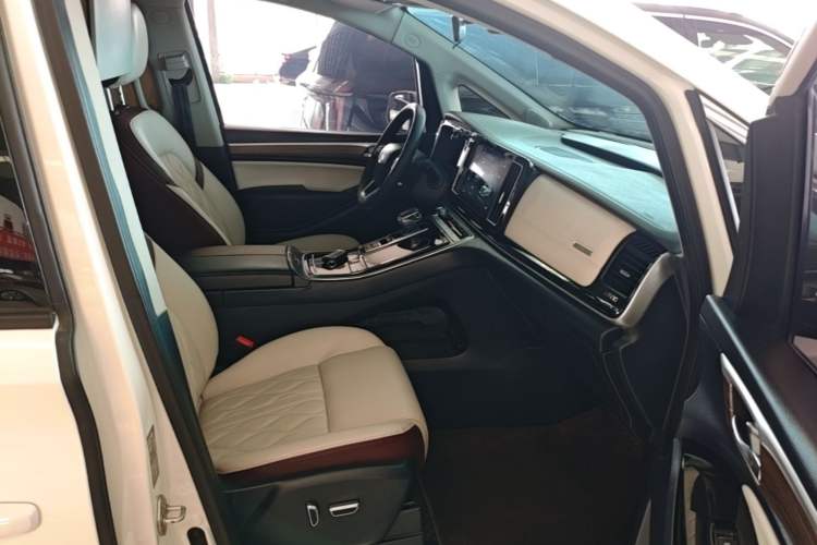 Used GAC Trumpchi M8 2021 Lingxiu Series 390T Deluxe Edition Right Front Seat
