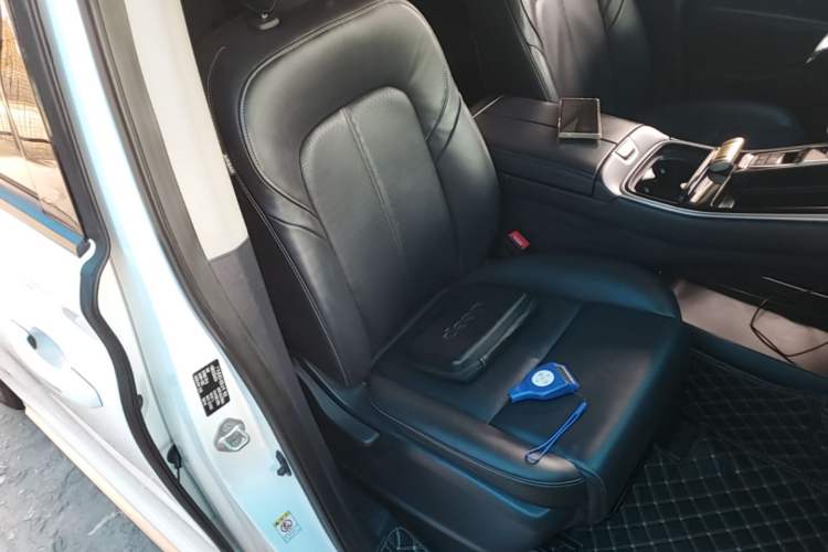 Used GAC Trumpchi M8 2021 Master Series 390T Prestige Edition Right Front Seat