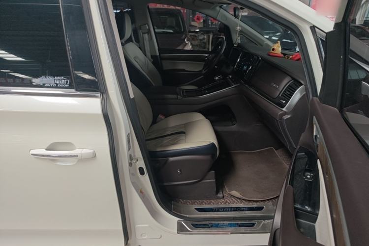Used GAC Trumpchi M8 2021 Lingxiu Series 390T Luxury Edition Right Front Seat
