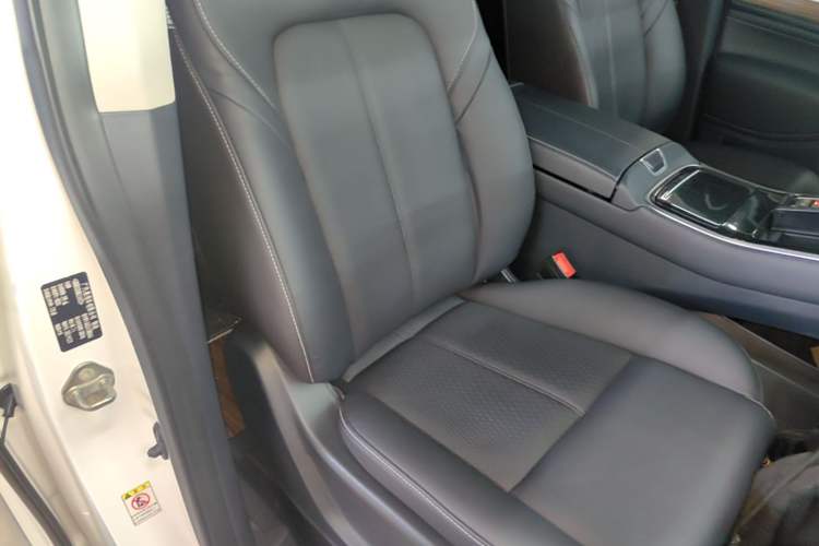 Used GAC Trumpchi M8 2021 Master Series 390T Ultimate Edition Right Front Seat
