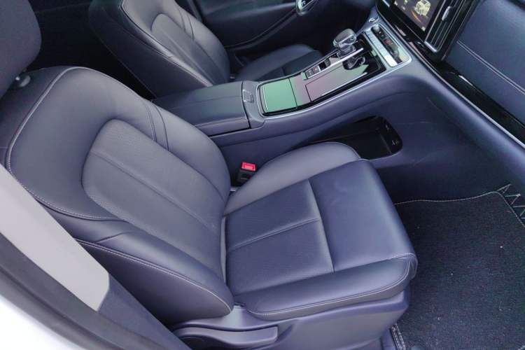 Used GAC Trumpchi M8 2021 Lingxiu Series 390T Deluxe Edition Right Front Seat