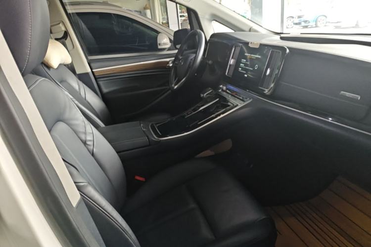 Used GAC Trumpchi M8 2021 Master Series 390T Ultimate Edition Right Front Seat