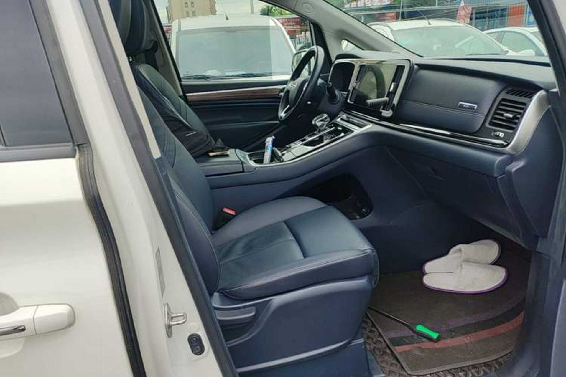 Used GAC Trumpchi M8 2021 Lingxiu Series 390T Deluxe Edition Right Front Seat
