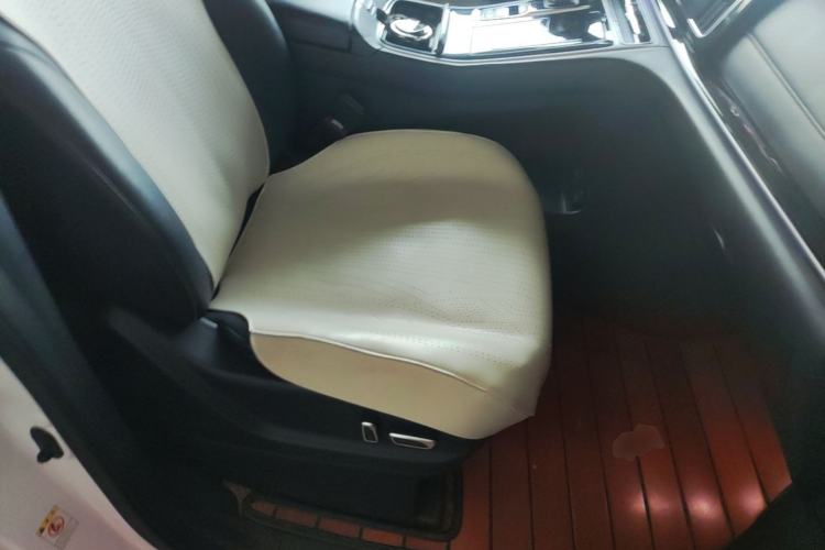 Used GAC Trumpchi M8 2021 Master Series 390T Ultimate Edition Right Front Seat