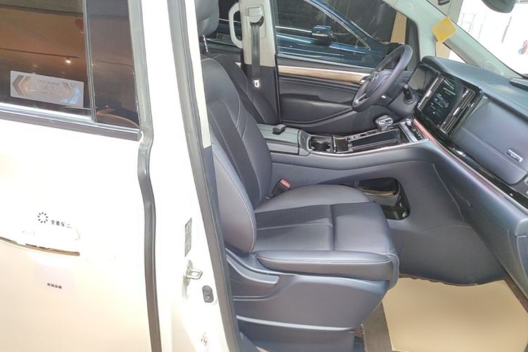 Used GAC Trumpchi M8 2021 Lingxiu Series 390T Deluxe Edition Right Front Seat