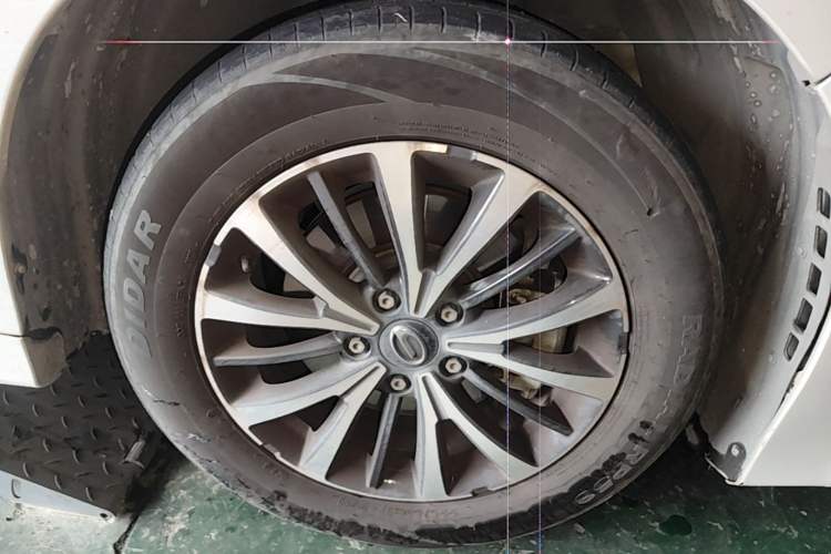 Used GAC Trumpchi M8 2021 Lingxiu Series 390T Luxury Edition Right Front Wheel Hub
