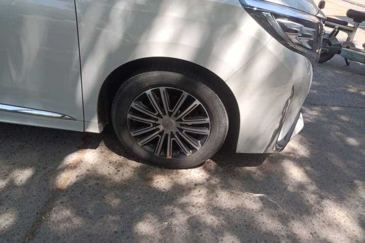 Used GAC Trumpchi M8 2021 Lingxiu Series 390T Deluxe Edition Right Front Wheel Hub
