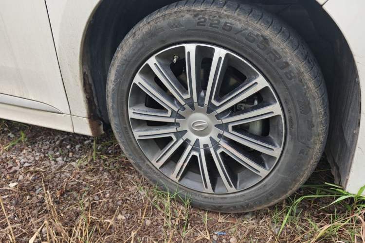 Used GAC Trumpchi M8 2021 Lingxiu Series 390T Deluxe Edition Right Front Wheel Hub