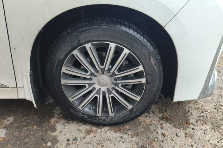 Used GAC Trumpchi M8 2021 Lingxiu Series 390T Deluxe Edition Right Front Wheel Hub