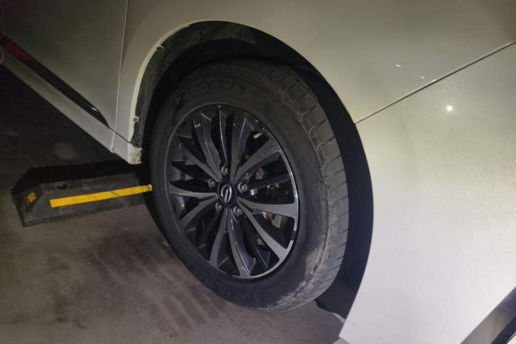 Used GAC Trumpchi M8 2021 Lingxiu Series 390T Deluxe Edition Right Front Wheel Hub
