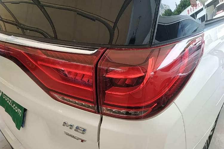 Used GAC Trumpchi M8 2021 Lingxiu Series 390T Flagship Edition Right Rear Taillight