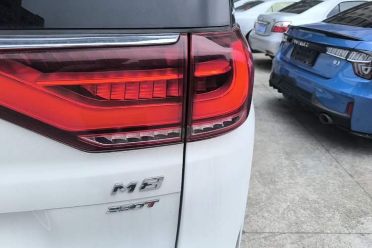 Used GAC Trumpchi M8 2021 Lingxiu Series 390T Ultimate Edition Right Rear Taillight