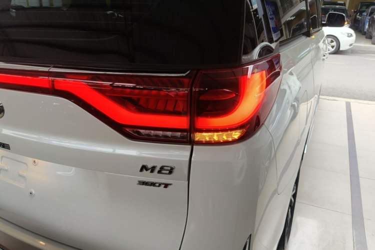 Used GAC Trumpchi M8 2021 Revised Version Lingxiu Series 390T Luxury Edition Right Rear Taillight