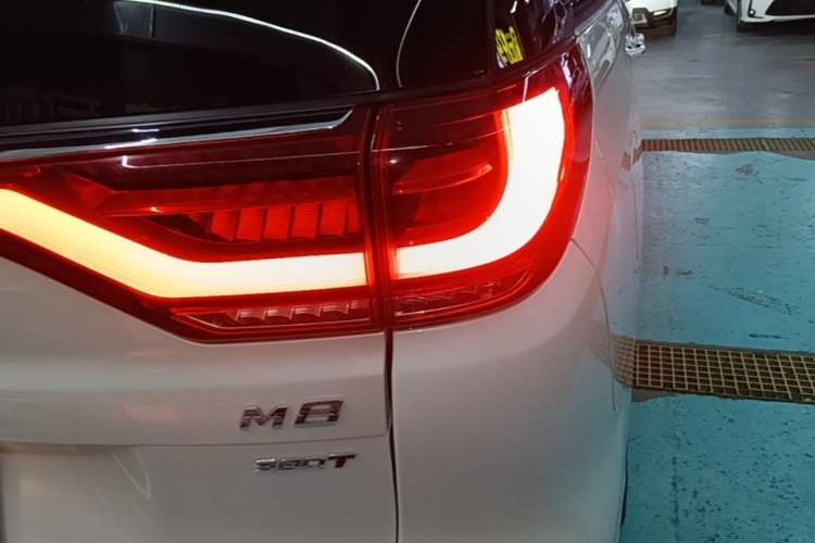 Used GAC Trumpchi M8 2021 Master Series 390T Ultimate Edition Right Rear Taillight