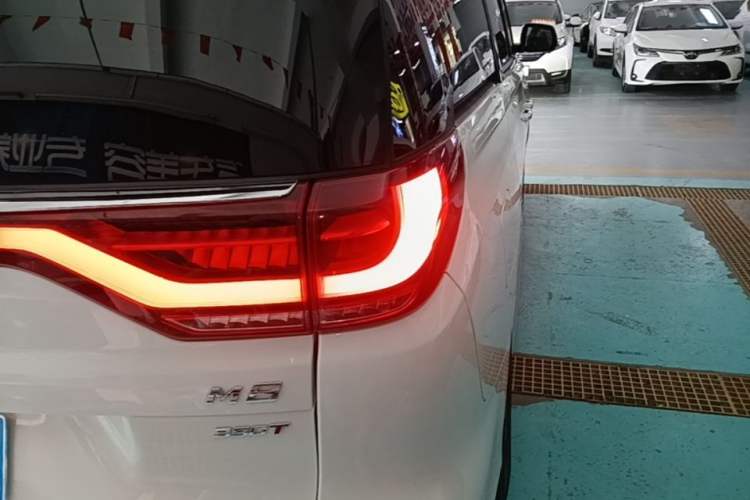 Used GAC Trumpchi M8 2021 Master Series 390T Ultimate Edition Right Rear Taillight