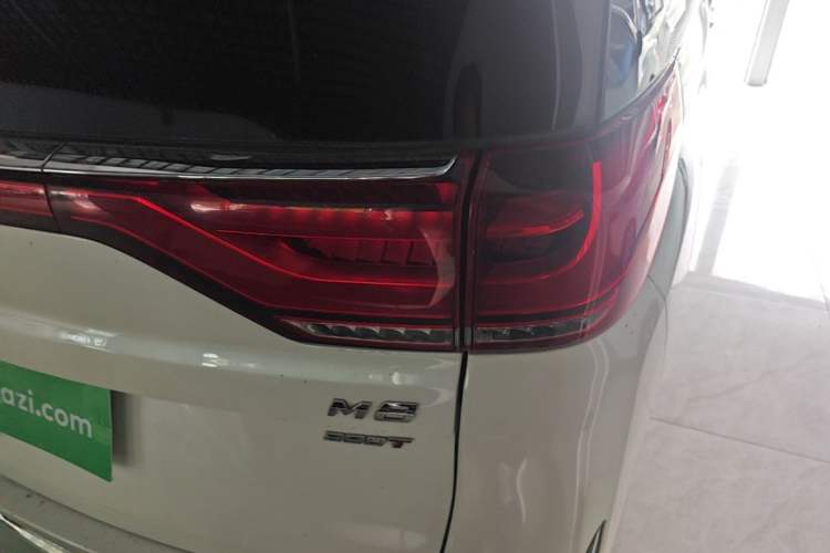 Used GAC Trumpchi M8 2021 Lingxiu Series 390T Ultimate Edition Right Rear Taillight