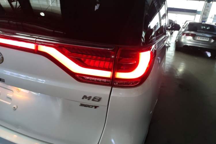 Used GAC Trumpchi M8 2021 Lingxiu Series 390T Deluxe Edition Right Rear Taillight