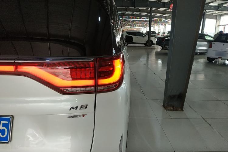 Used GAC Trumpchi M8 2021 Lingxiu Series 390T Ultimate Edition Right Rear Taillight