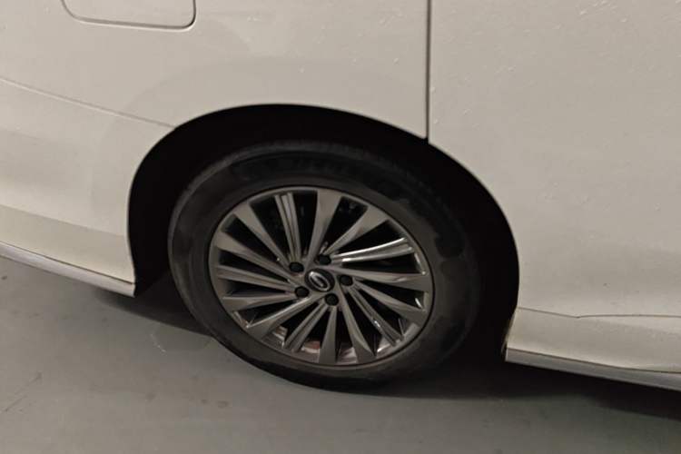 Used GAC Trumpchi M8 2021 Master Series 390T Ultimate Edition Right Rear Wheel Hub
