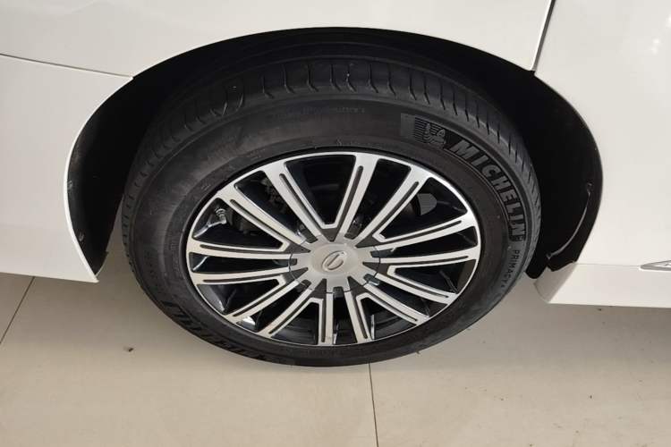 Used GAC Trumpchi M8 2021 Lingxiu Series 390T Ultimate Edition Right Rear Wheel Hub