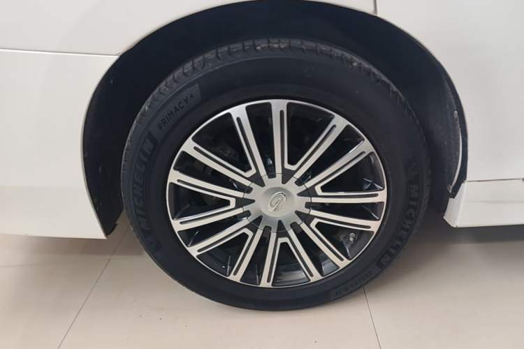 Used GAC Trumpchi M8 2021 Lingxiu Series 390T Deluxe Edition Right Rear Wheel Hub