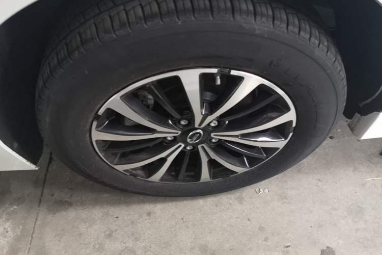 Used GAC Trumpchi M8 2021 Lingxiu Series 390T Deluxe Edition Right Rear Wheel Hub