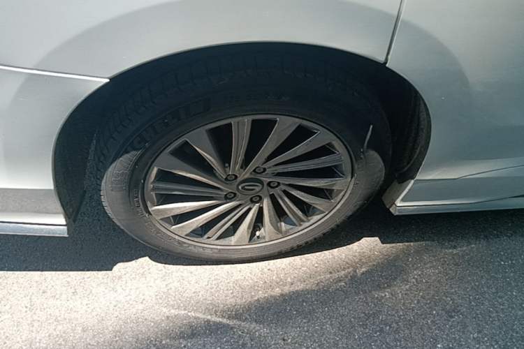 Used GAC Trumpchi M8 2021 Master Series 390T Ultimate Edition Right Rear Wheel Hub