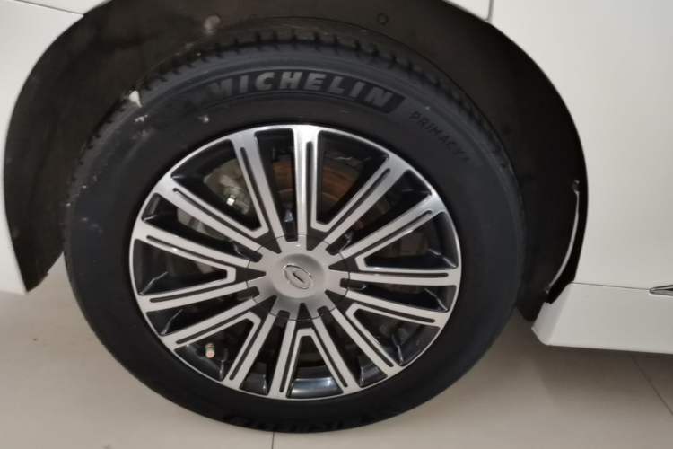 Used GAC Trumpchi M8 2021 Lingxiu Series 390T Ultimate Edition Right Rear Wheel Hub