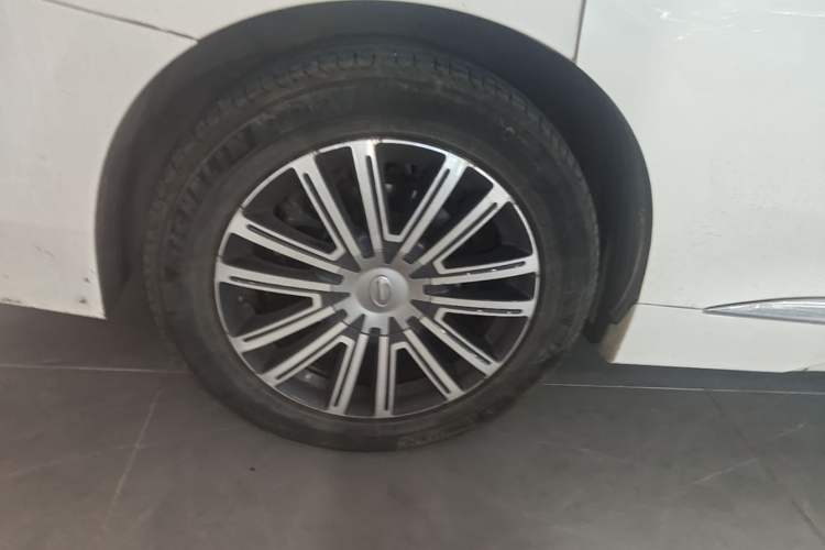 Used GAC Trumpchi M8 2021 Lingxiu Series 390T Deluxe Edition Right Rear Wheel Hub