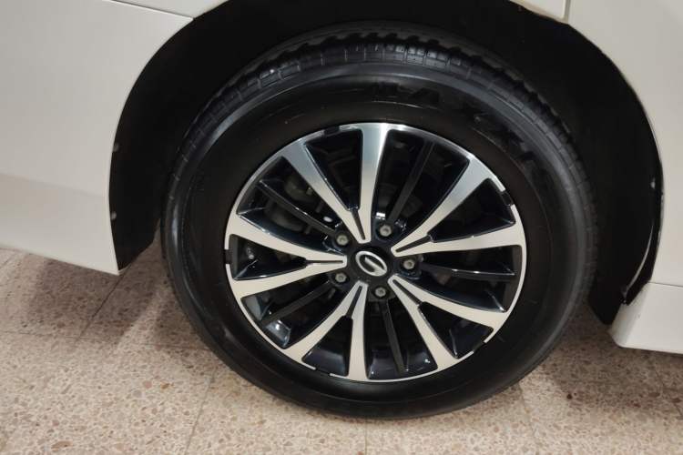 Used GAC Trumpchi M8 2021 Lingxiu Series 390T Deluxe Edition Right Rear Wheel Hub