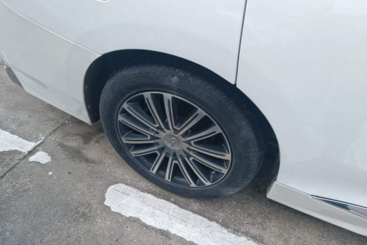 Used GAC Trumpchi M8 2021 Lingxiu Series 390T Deluxe Edition Right Rear Wheel Hub