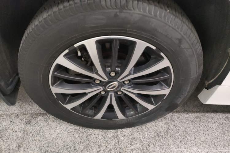 Used GAC Trumpchi M8 2021 Lingxiu Series 390T Deluxe Edition Right Rear Wheel Hub