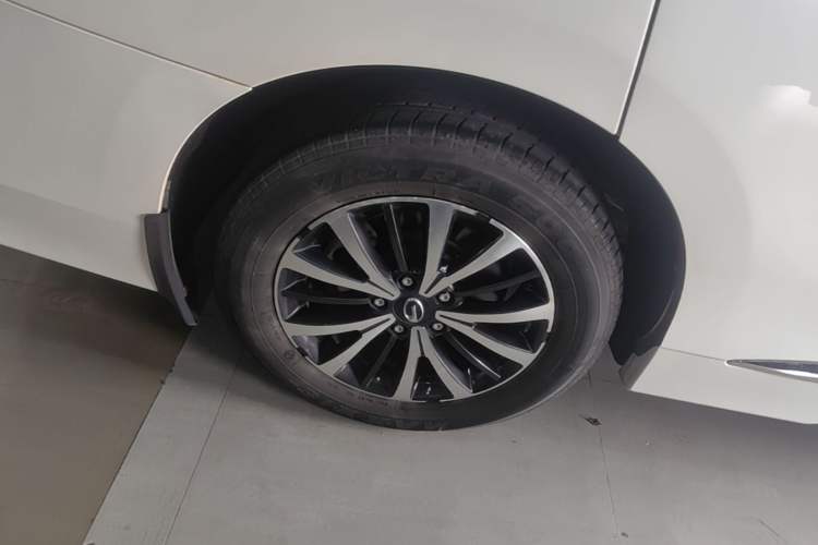 Used GAC Trumpchi M8 2021 Lingxiu Series 390T Deluxe Edition Right Rear Wheel Hub