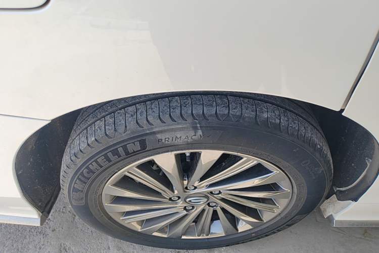 Used GAC Trumpchi M8 2021 Master Series 390T Ultimate Edition Right Rear Wheel Hub