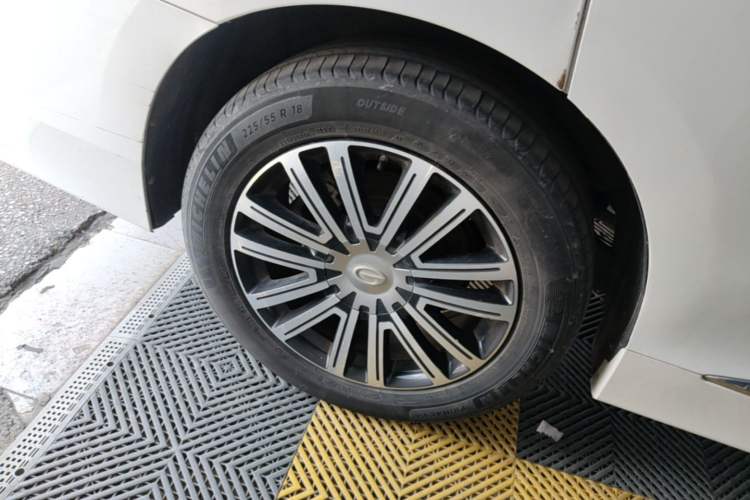 Used GAC Trumpchi M8 2021 Lingxiu Series 390T Ultimate Edition Right Rear Wheel Hub
