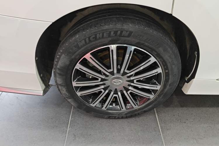 Used GAC Trumpchi M8 2021 Lingxiu Series 390T Deluxe Edition Right Rear Wheel Hub