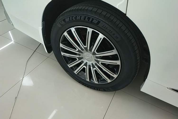 Used GAC Trumpchi M8 2021 Lingxiu Series 390T Deluxe Edition Right Rear Wheel Hub