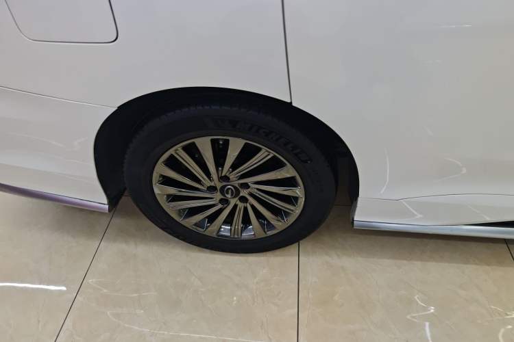 Used GAC Trumpchi M8 2021 Master Series 390T Ultimate Edition Right Rear Wheel Hub