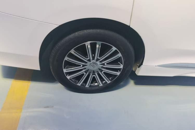 Used GAC Trumpchi M8 2021 Lingxiu Series 390T Deluxe Edition Right Rear Wheel Hub