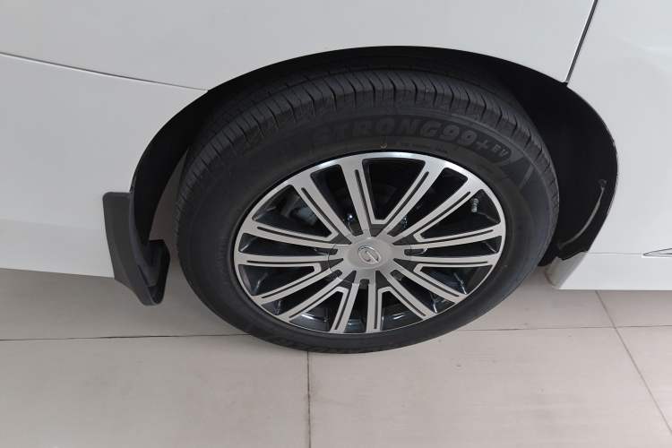 Used GAC Trumpchi M8 2021 Lingxiu Series 390T Ultimate Edition Right Rear Wheel Hub