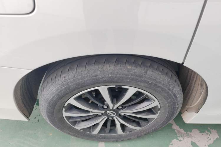 Used GAC Trumpchi M8 2021 Lingxiu Series 390T Deluxe Edition Right Rear Wheel Hub