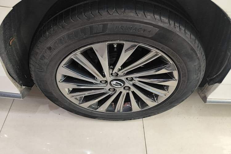 Used GAC Trumpchi M8 2021 Master Series 390T Ultimate Edition Right Rear Wheel Hub