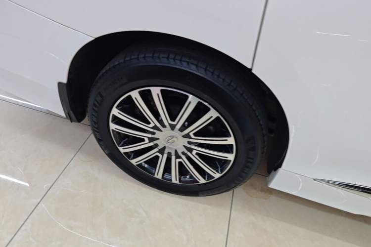 Used GAC Trumpchi M8 2021 Lingxiu Series 390T Deluxe Edition Right Rear Wheel Hub