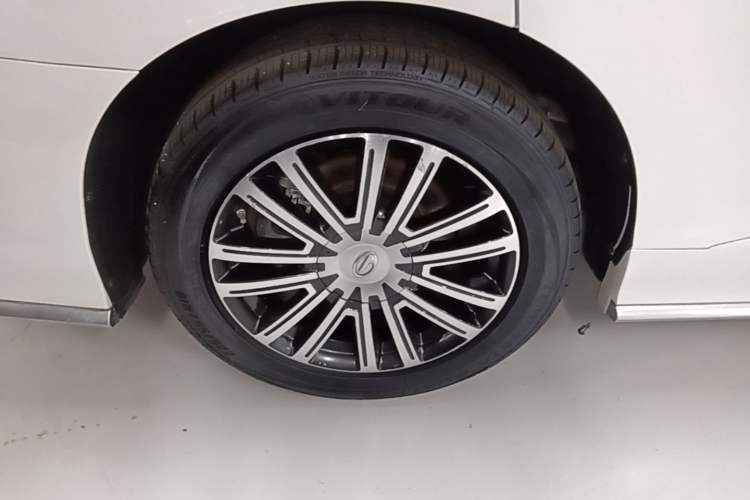 Used GAC Trumpchi M8 2021 Master Series 390T Prestige Edition Right Rear Wheel Hub