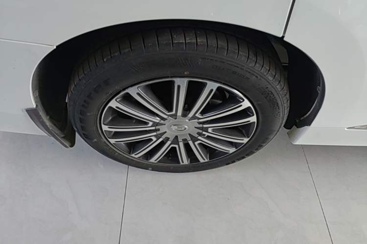 Used GAC Trumpchi M8 2021 Lingxiu Series 390T Deluxe Edition Right Rear Wheel Hub