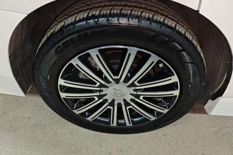 Used GAC Trumpchi M8 2021 Lingxiu Series 390T Deluxe Edition Right Rear Wheel Hub