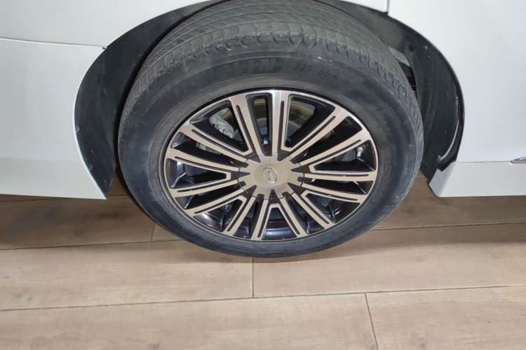 Used GAC Trumpchi M8 2021 Lingxiu Series 390T Deluxe Edition Right Rear Wheel Hub