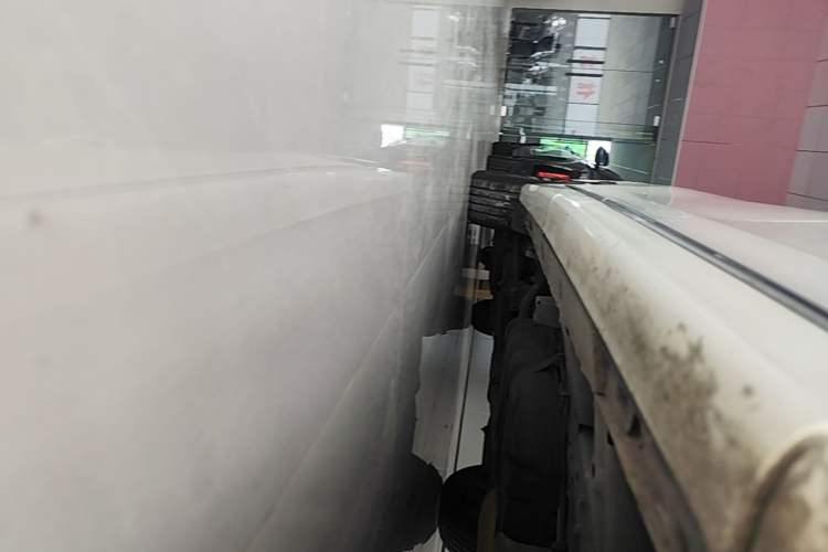 Used GAC Trumpchi M8 2021 Lingxiu Series 390T Ultimate Edition Right Side Sill